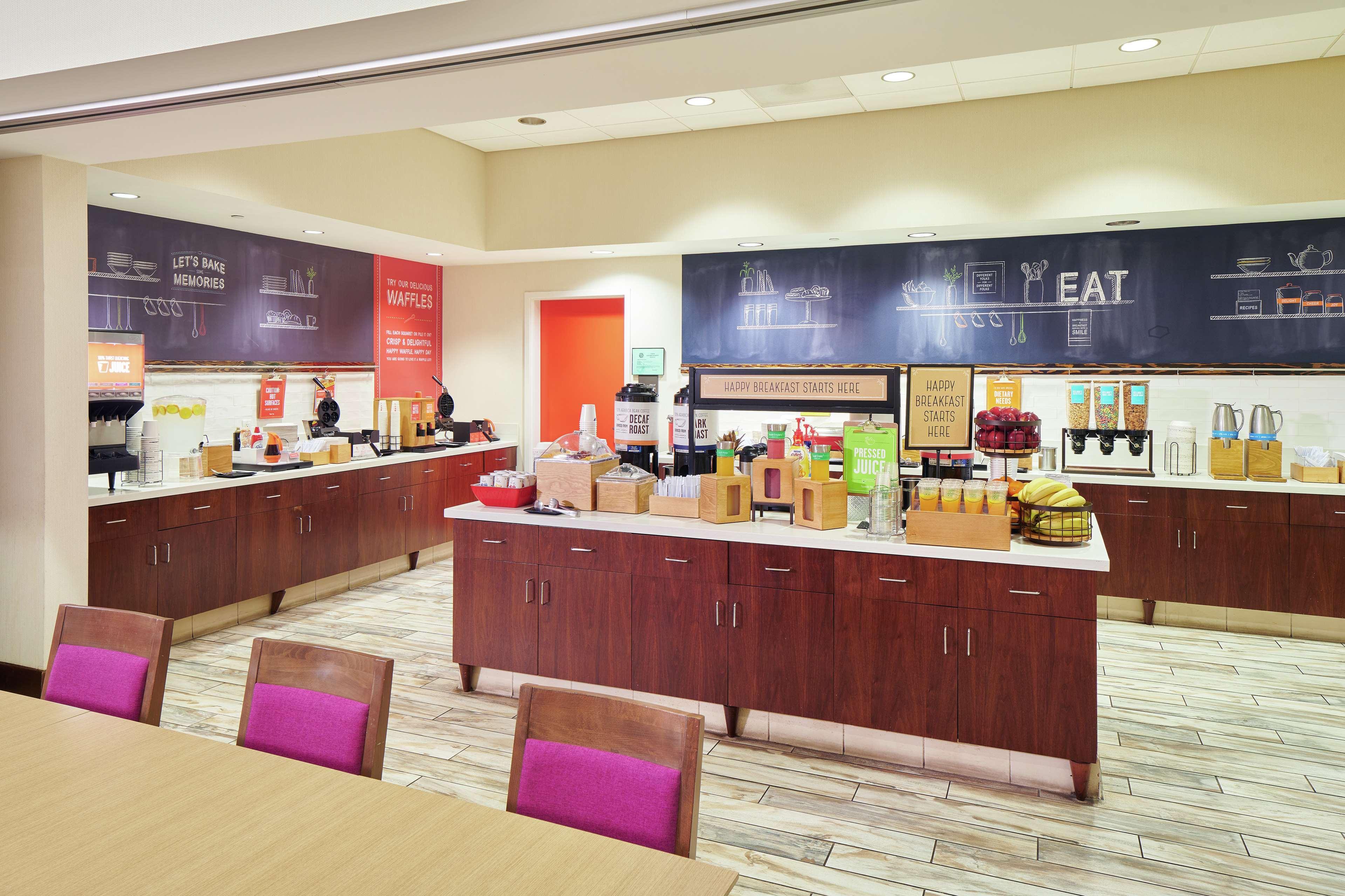 Hampton Inn & Suites Oahu Kapolei - Free Parking - No Resort Fee Extérieur photo