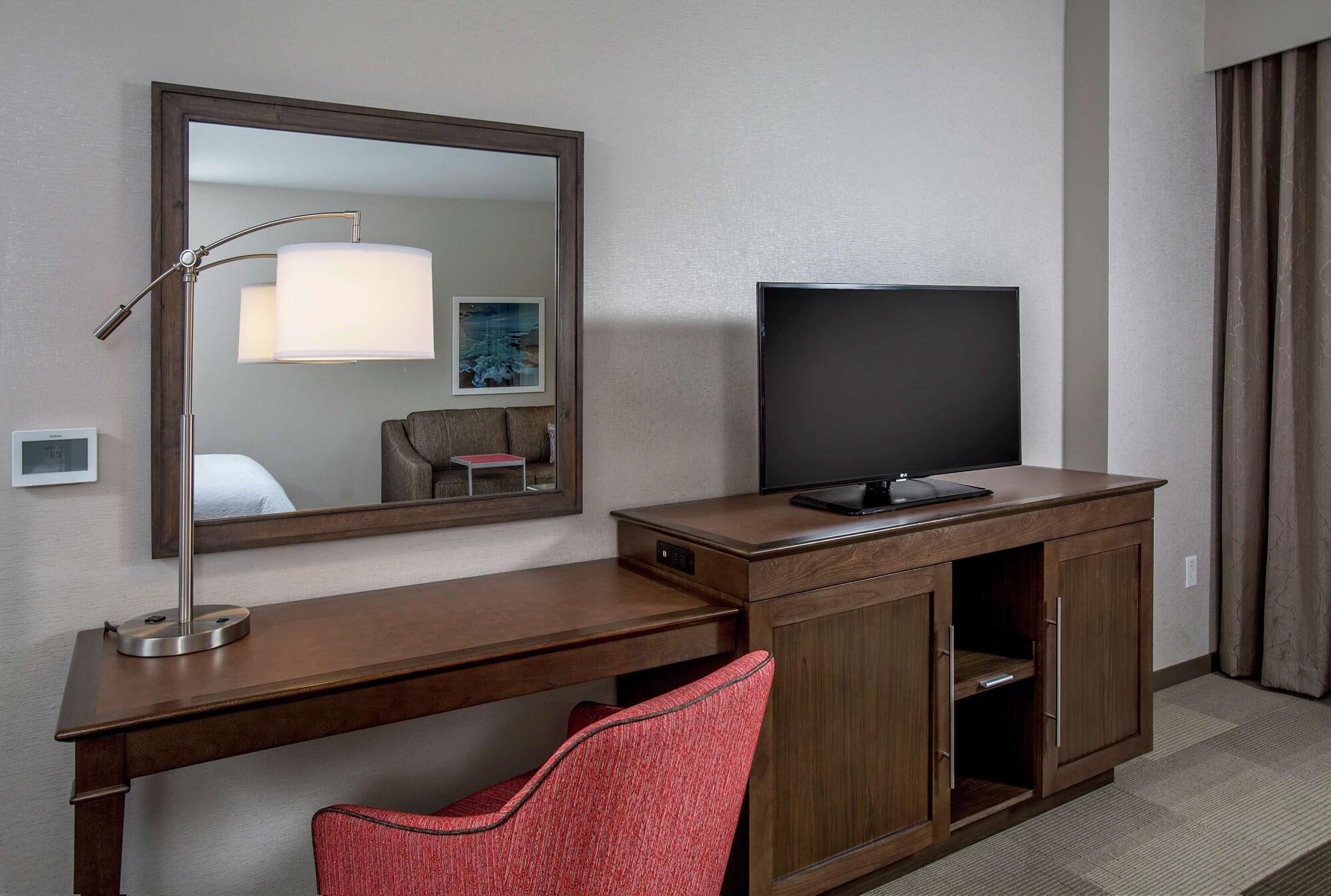Hampton Inn & Suites Oahu Kapolei - Free Parking - No Resort Fee Extérieur photo
