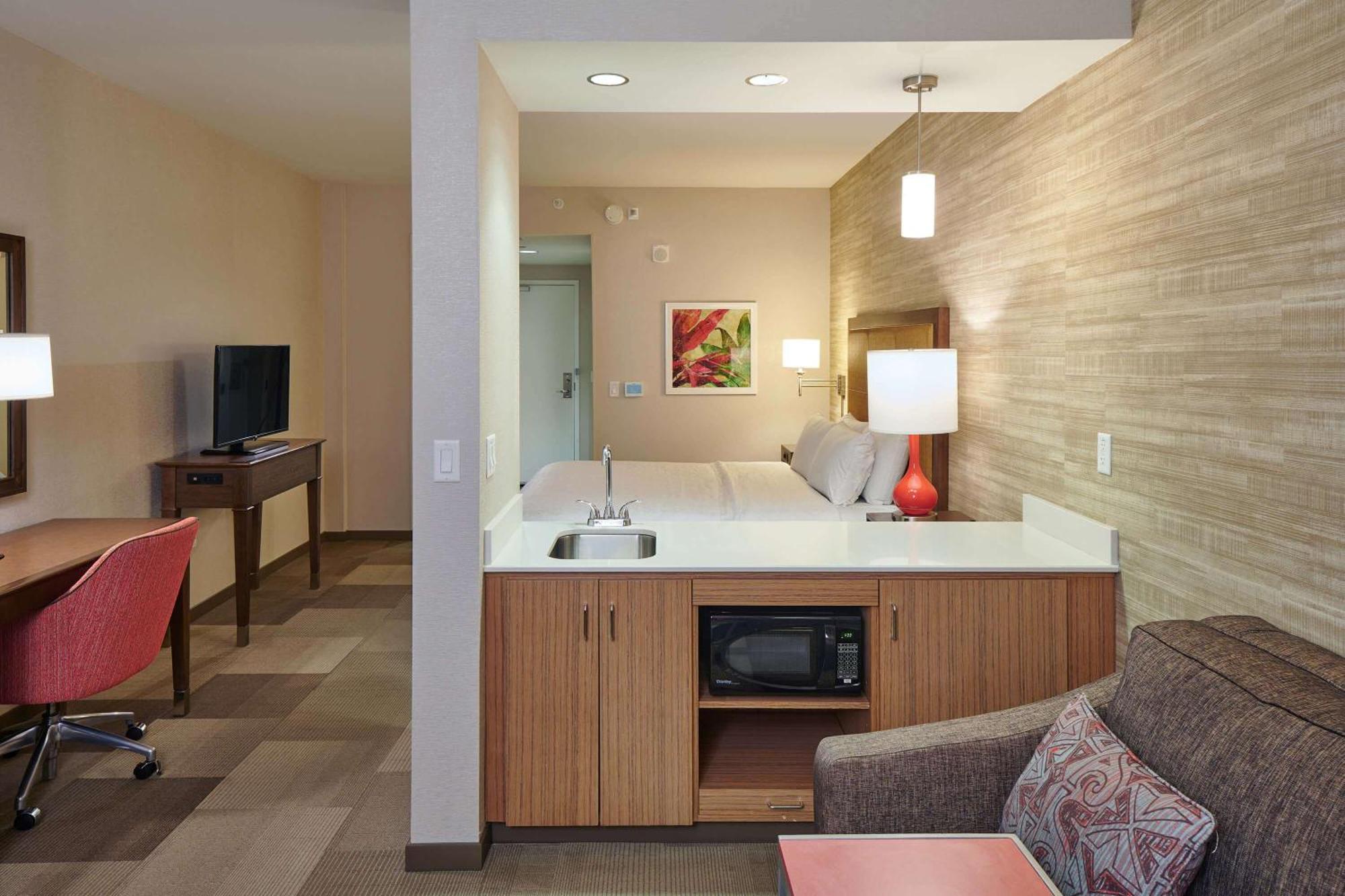 Hampton Inn & Suites Oahu Kapolei - Free Parking - No Resort Fee Extérieur photo