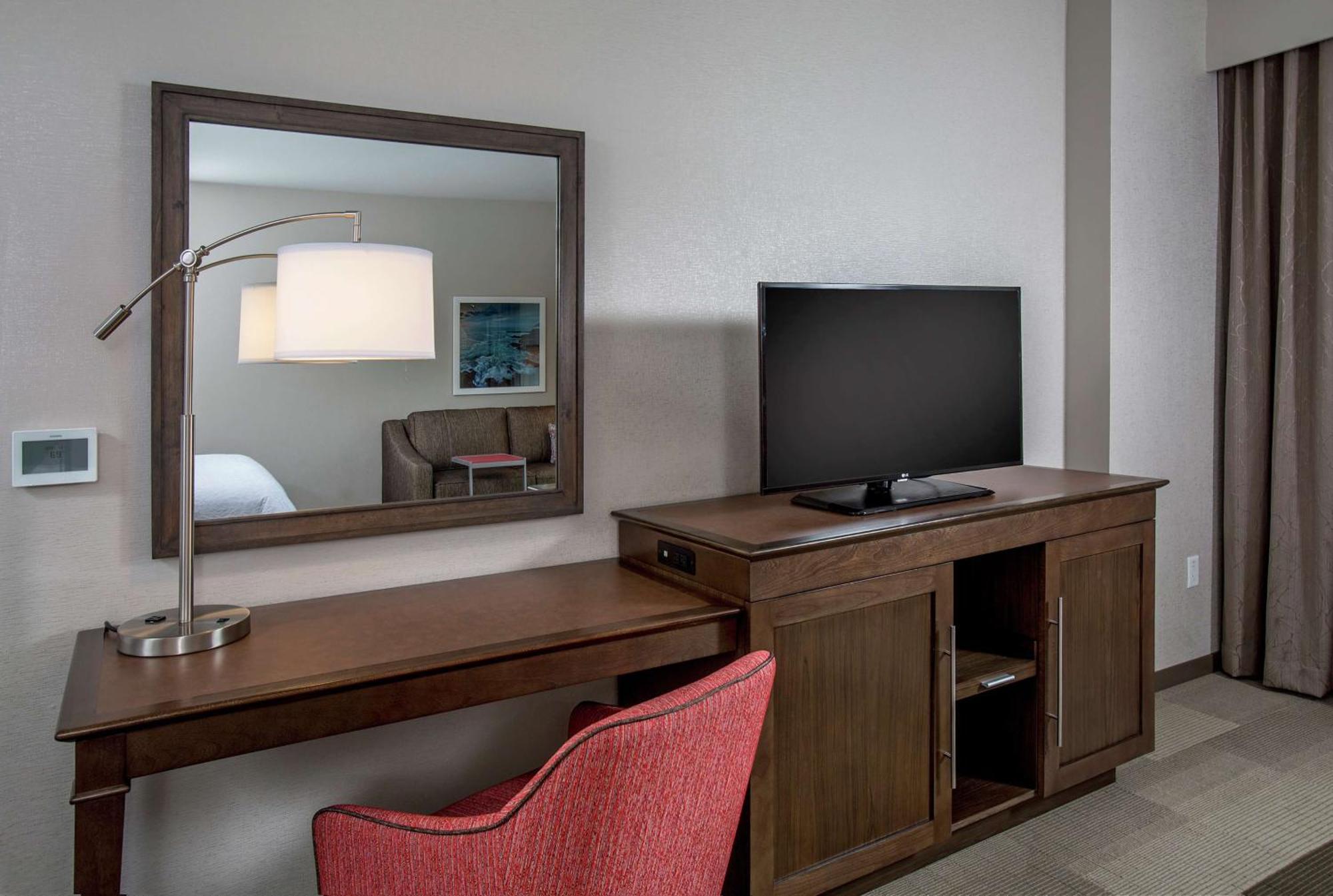 Hampton Inn & Suites Oahu Kapolei - Free Parking - No Resort Fee Extérieur photo