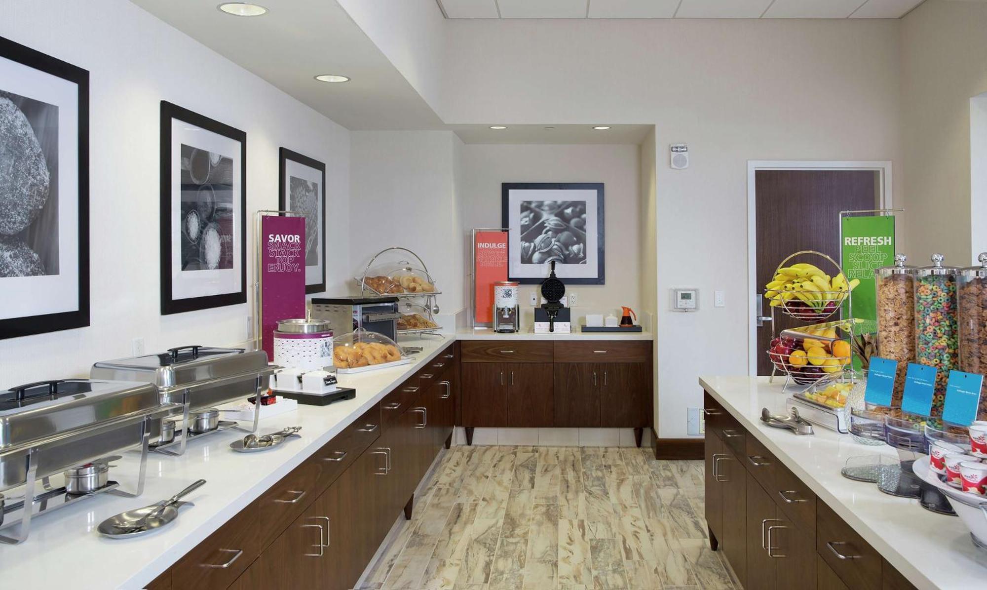 Hampton Inn & Suites Oahu Kapolei - Free Parking - No Resort Fee Extérieur photo